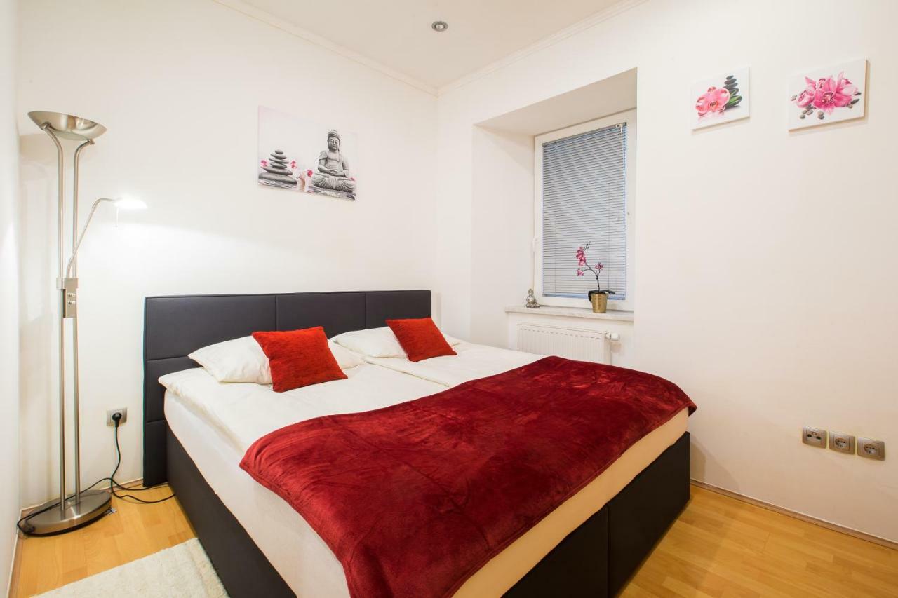 Bella Donna Lägenhet Maribor Exteriör bild
